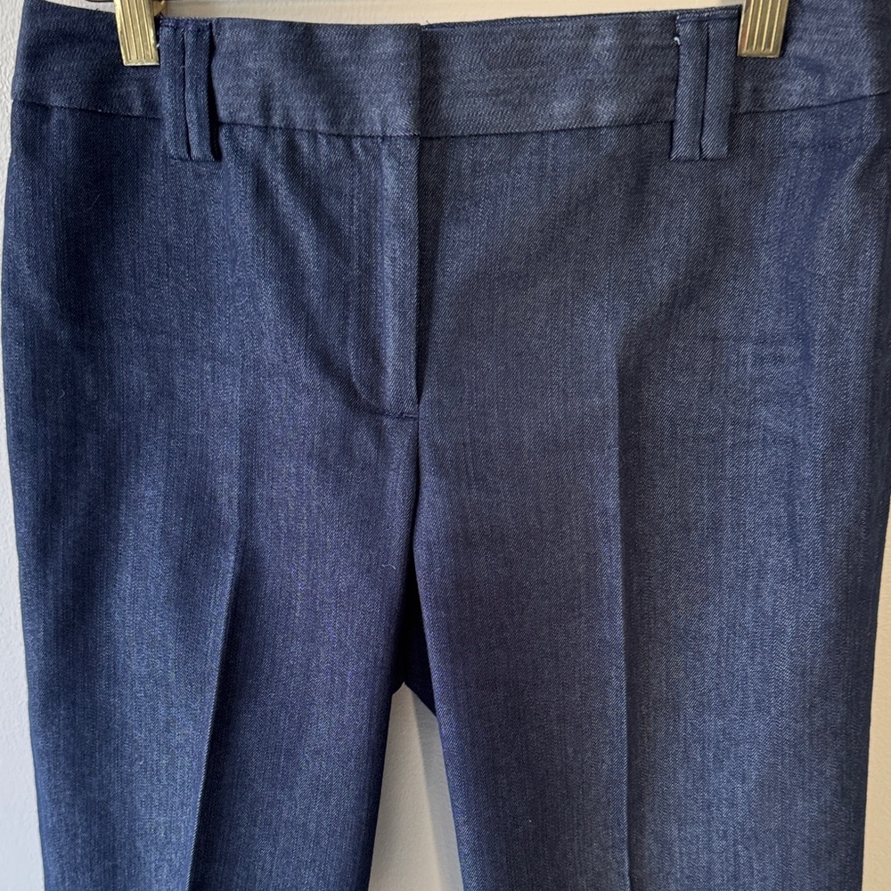 Bundle of 3 Ann Taylor Loft Capris Pants in Mauve Taupe, Cream, and Navy - Picture 14 of 16